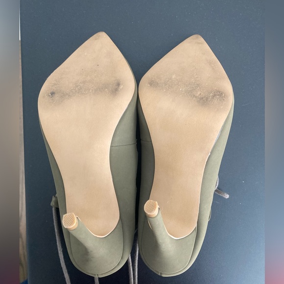Steve Madden Heels Size 6 - Picture 4 of 4